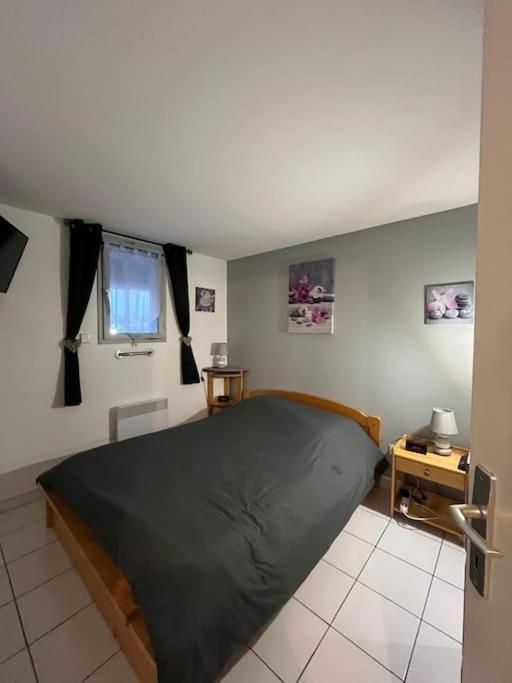 לה ברקרה Maison Au Bord De L'Etang מראה חיצוני תמונה