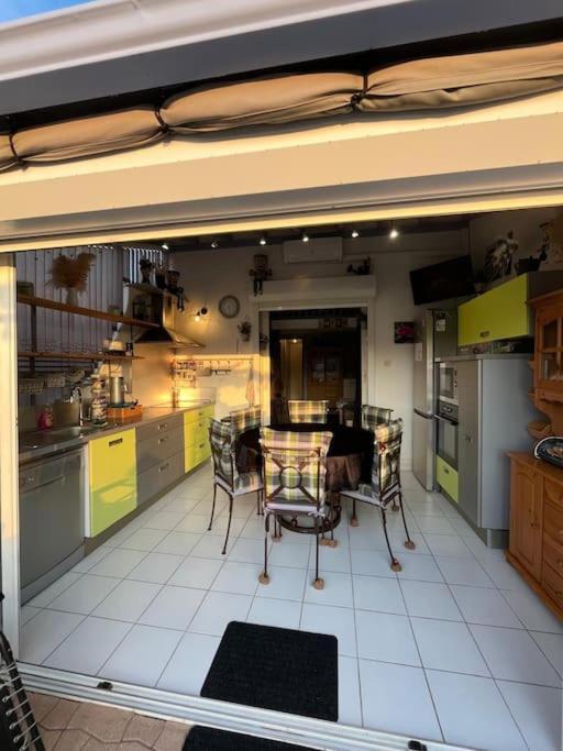 לה ברקרה Maison Au Bord De L'Etang מראה חיצוני תמונה